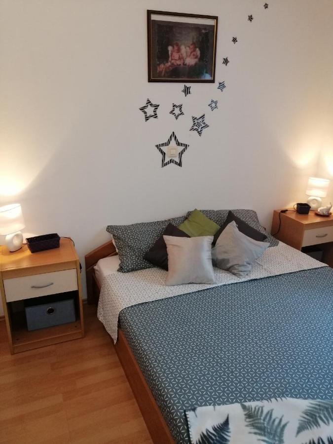 T&D Apartmani بولا المظهر الخارجي الصورة